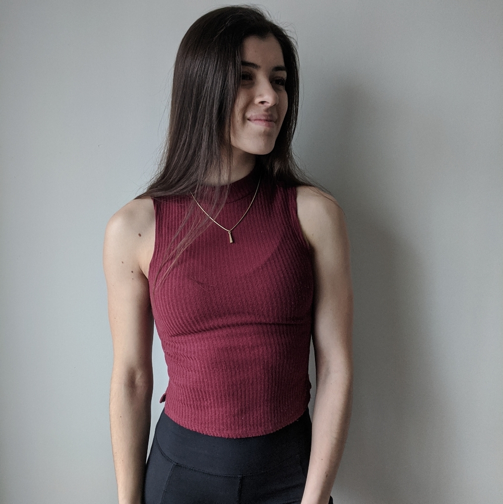 Maroon crop top